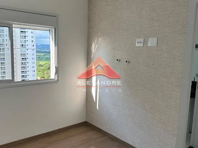 Apartamento com 63m² 2 quartos e 2 banheiros, para alugar, no bairro Vila Industrial em São José dos Campos