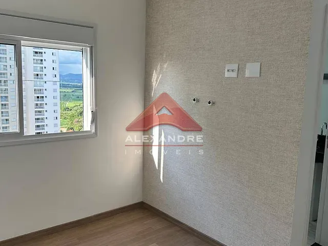 Apartamento com 55m² 2 quartos e 2 banheiros, para alugar, no bairro Vila Industrial em São José dos Campos