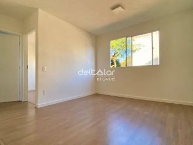 Apartamento 2 quartos e 1 banheiro, à venda, no bairro Trevo em Belo Horizonte