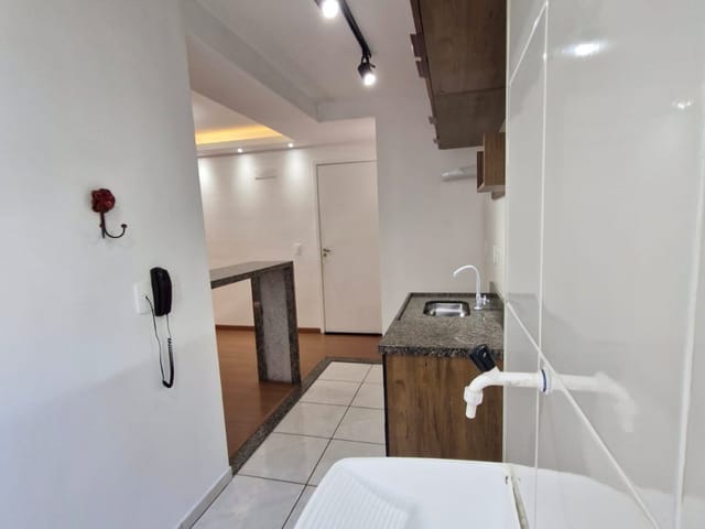 Apartamento 2 quartos e 2 banheiros, para alugar, no bairro Independência em Petrópolis