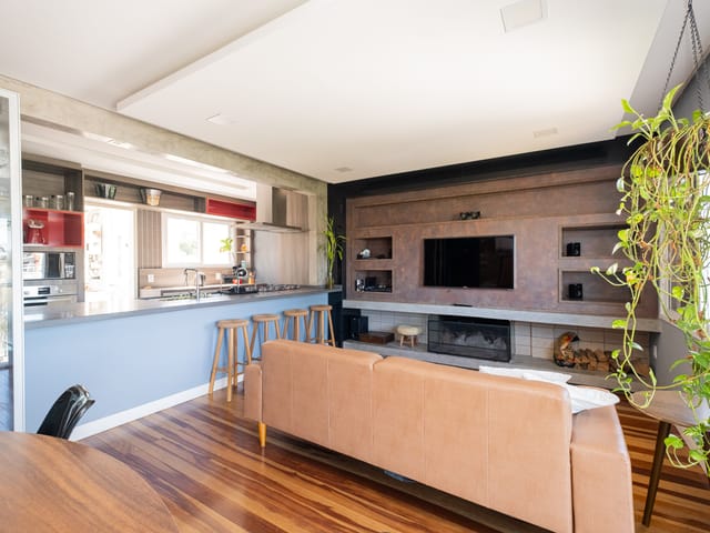 Apartamento com 77m² 2 quartos e 2 banheiros, para alugar, no bairro Centro em Pelotas