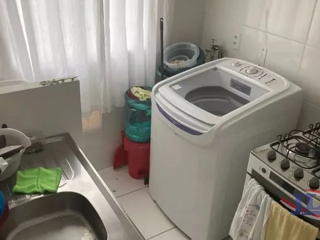 Apartamento 2 quartos e 1 banheiro, à venda, no bairro Bonfim em Almirante Tamandaré