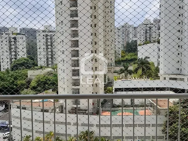 Apartamento com 50m² 1 quarto e 1 banheiro, à venda, no bairro Super Quadra Morumbi em São Paulo