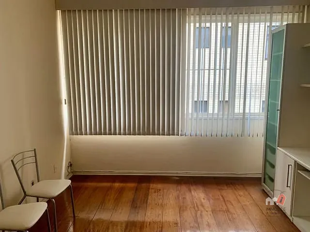 Apartamento 1 quarto e 2 banheiros, à venda, no bairro Centro em Petrópolis