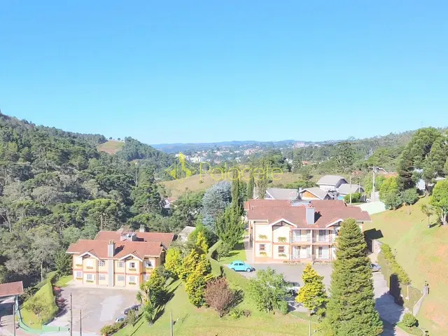Apartamento com 160m² 3 quartos e 2 banheiros, à venda, no bairro Vale Encantado em Campos do Jordão