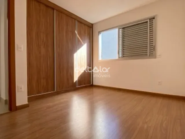 Apartamento com 77m² 3 quartos e 2 banheiros, para alugar, no bairro Santa Rosa em Belo Horizonte