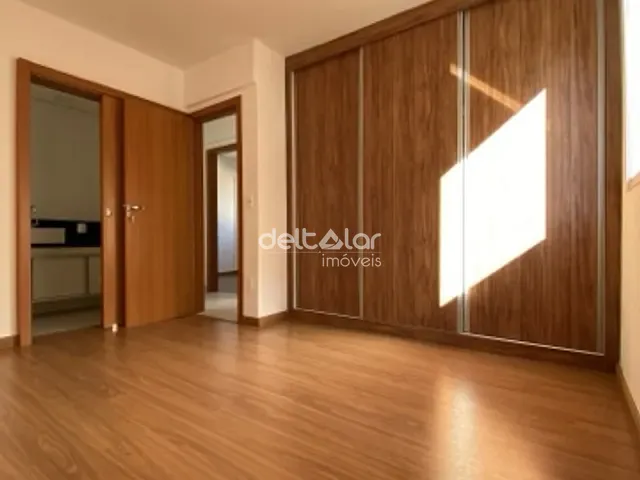 Apartamento com 77m² 3 quartos e 2 banheiros, para alugar, no bairro Santa Rosa em Belo Horizonte