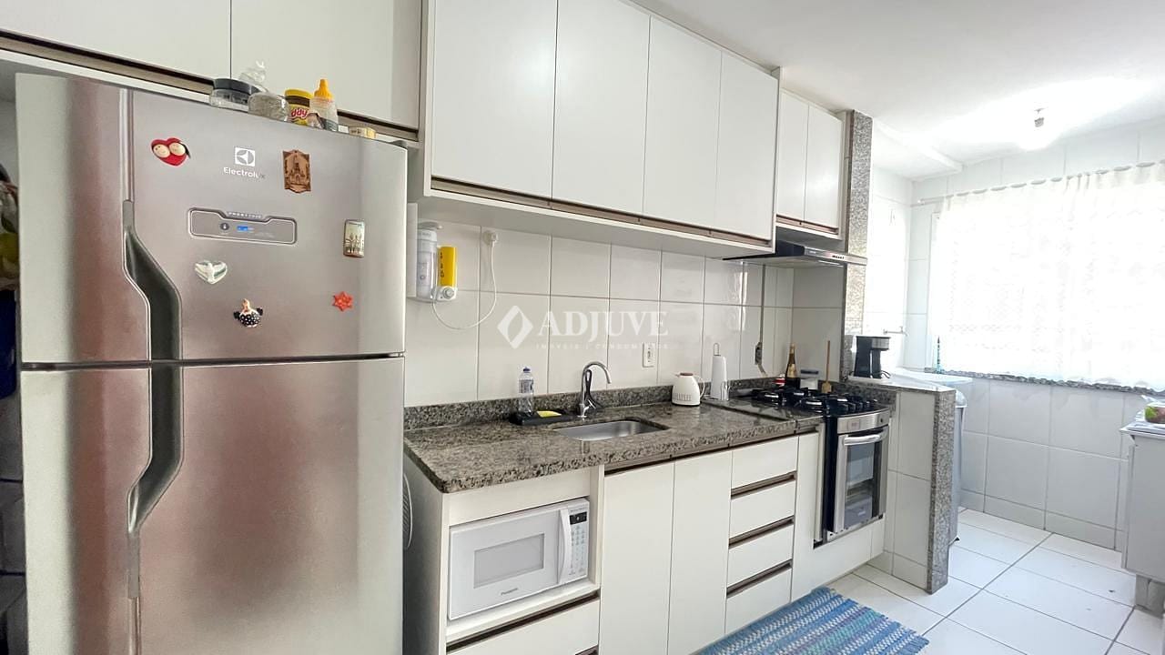 Apartamento à venda com 2 quartos, 60m² - Foto 8