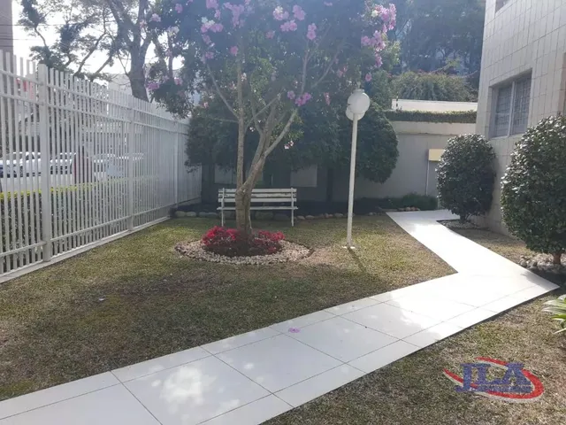 Apartamento 3 quartos e 3 banheiros, para alugar, no bairro Ahú em Curitiba