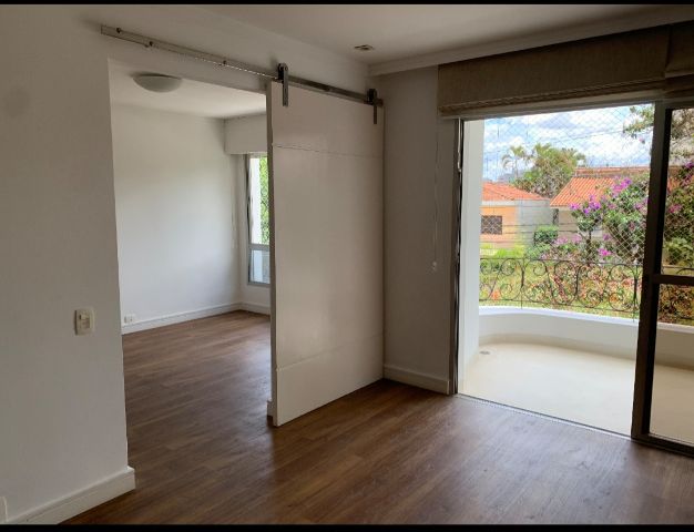 Apartamento com 150m² 3 quartos e 4 banheiros, à venda, no bairro Vila Nova Conceição em São Paulo