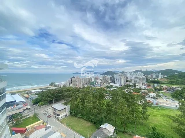 Apartamento com 262m² 3 quartos e 2 banheiros, à venda, no bairro Praia Brava de Itajaí em Itajaí