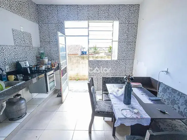 Apartamento com 138m² 3 quartos e 1 banheiro, para alugar, no bairro Jardim Guanabara em Belo Horizonte