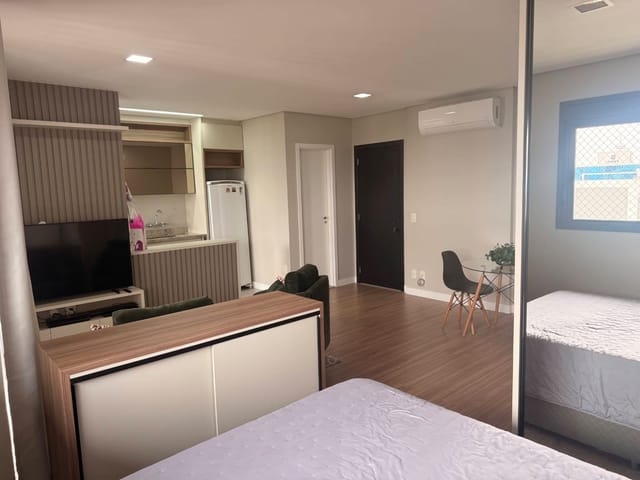 Apartamento 1 quarto e 1 banheiro, à venda, no bairro Gleba Palhano em Londrina