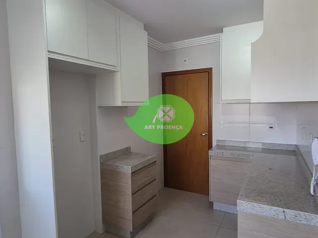 Apartamento com 148m² 3 quartos e 2 banheiros, à venda, no bairro Jardim Emília em Sorocaba