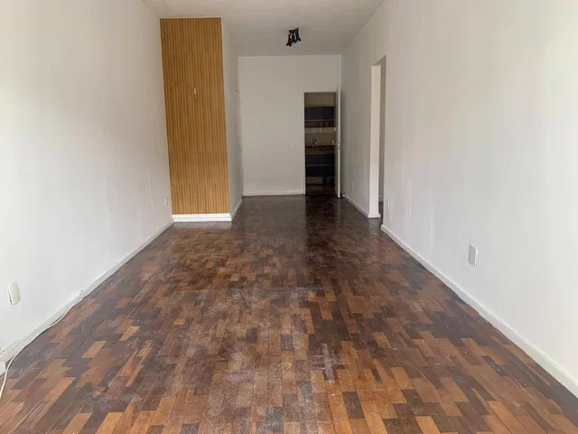 Apartamento 3 quartos e 2 banheiros, à venda, no bairro Centro em Petrópolis