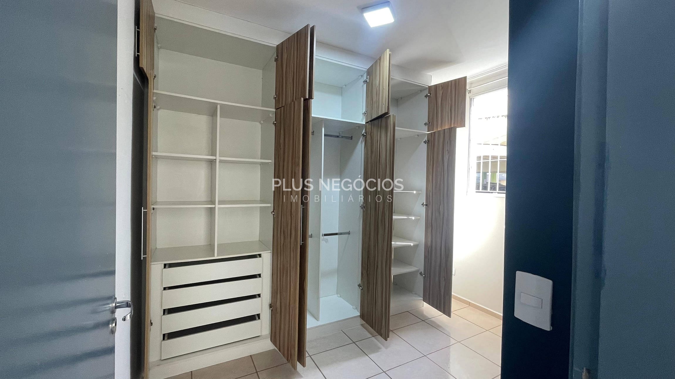 Apartamento à venda e aluguel com 2 quartos, 52m² - Foto 6