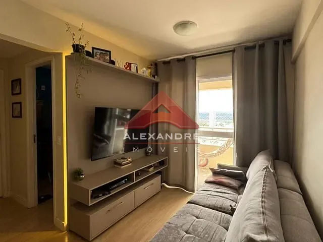 Apartamento 2 quartos e 1 banheiro, à venda, no bairro Jardim Ismênia em São José dos Campos