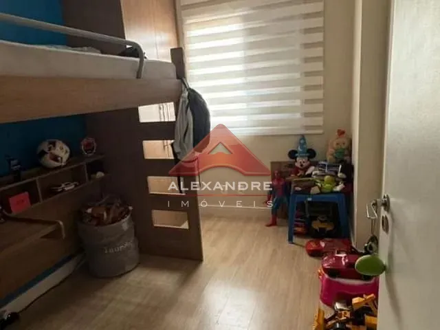 Apartamento 2 quartos e 1 banheiro, à venda, no bairro Jardim Ismênia em São José dos Campos