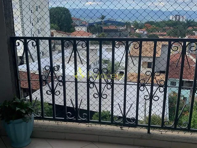 Apartamento 3 quartos e 2 banheiros, à venda ou para alugar, no bairro Centro em Pindamonhangaba