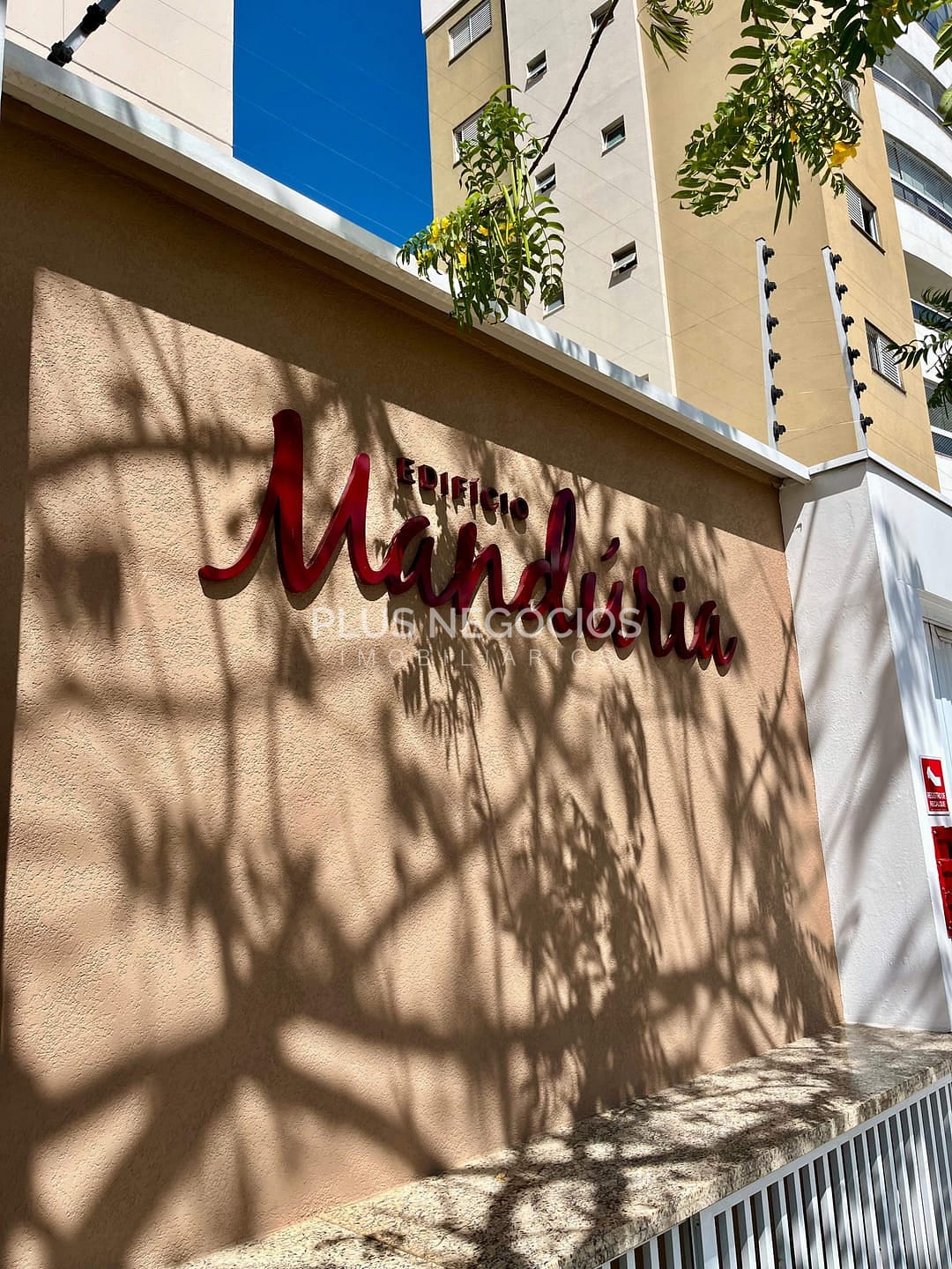 Apartamento para alugar com 3 quartos, 83m² - Foto 1