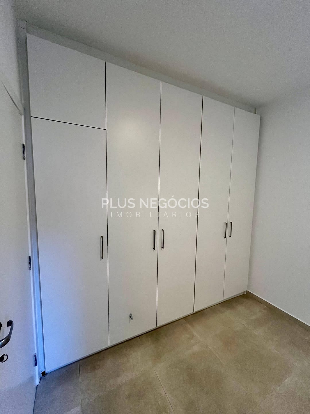Apartamento para alugar com 3 quartos, 83m² - Foto 14