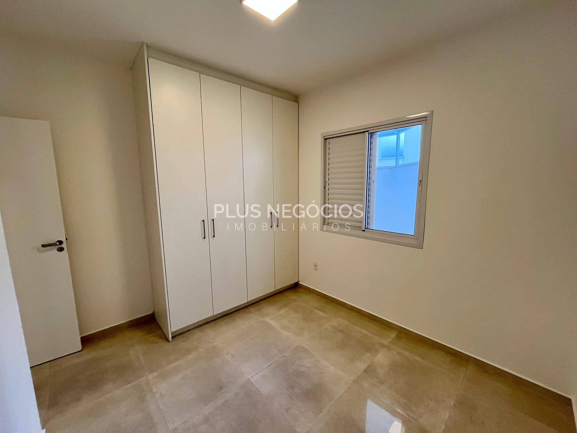 Apartamento para alugar com 3 quartos, 83m² - Foto 16
