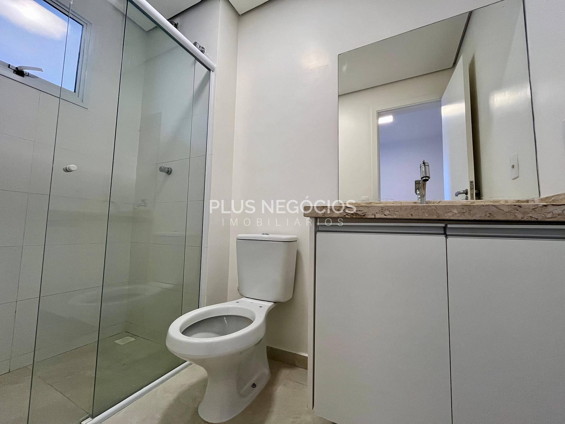 Apartamento para alugar com 3 quartos, 83m² - Foto 17