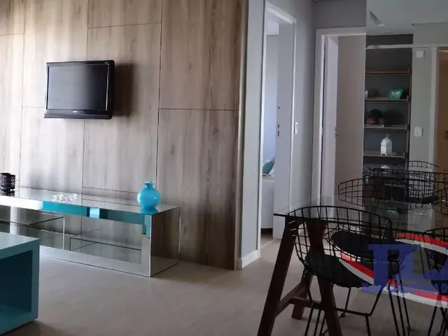 Apartamento 2 quartos e 2 banheiros, à venda, no bairro Cristo Rei em Curitiba