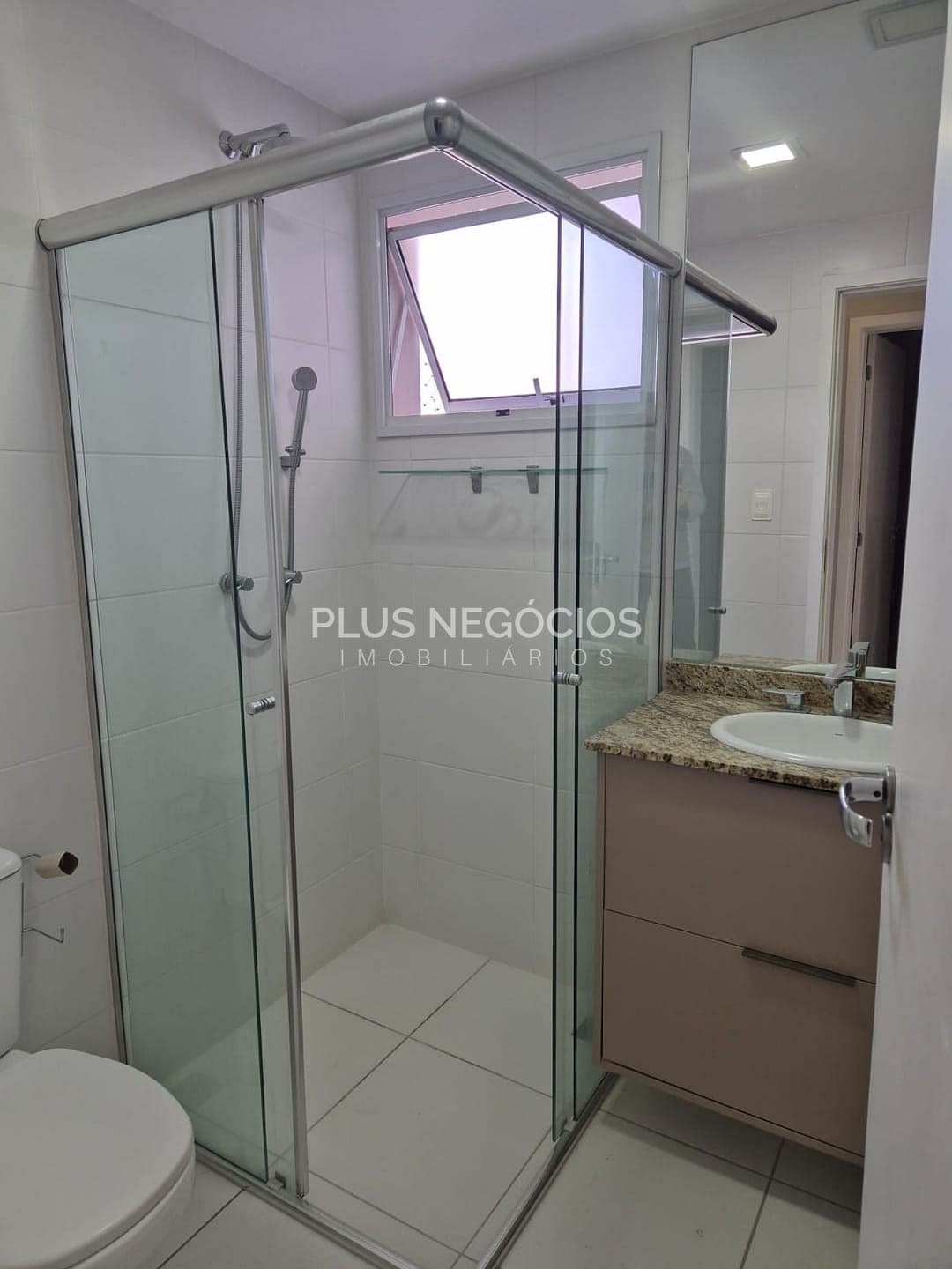Apartamento à venda e aluguel com 3 quartos, 90m² - Foto 18