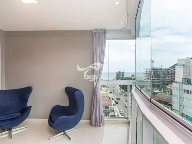 Apartamento com 215m² 3 quartos e 2 banheiros, à venda, no bairro Praia Brava de Itajaí em Itajaí