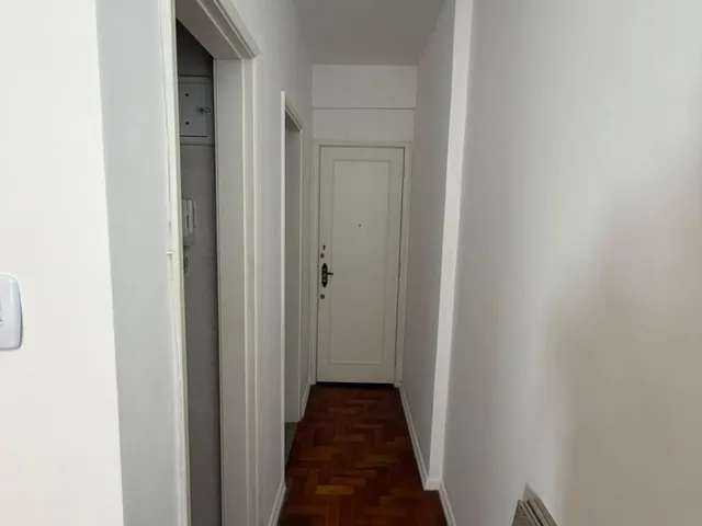 Apartamento 1 quarto e 1 banheiro, à venda, no bairro Centro em Petrópolis