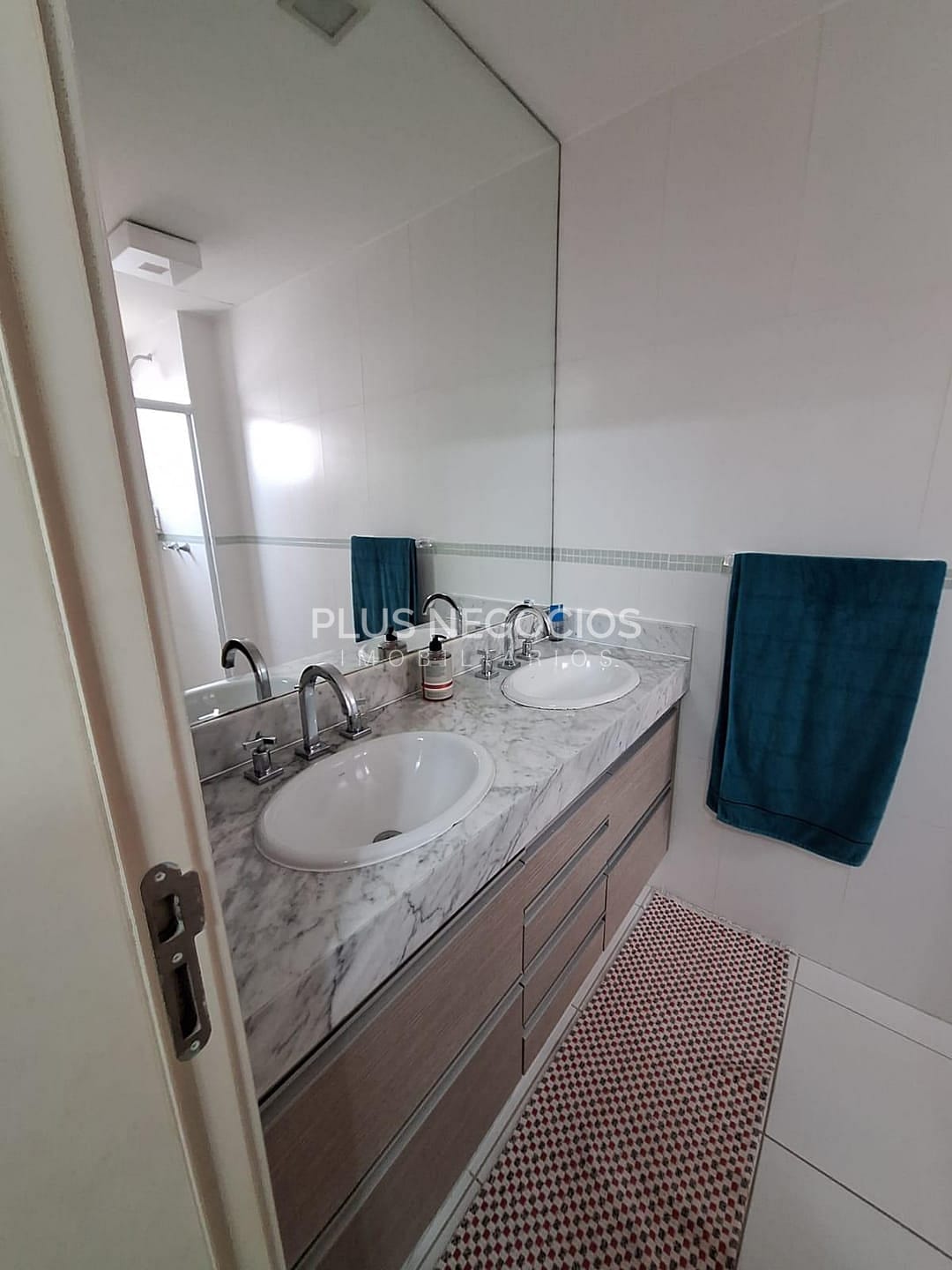 Apartamento à venda com 3 quartos, 120m² - Foto 20