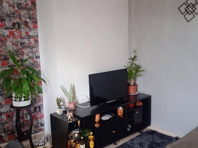 Foto do Apartamento - Apartamento à venda - Condomínio Espanha - Veloso - Osasco - SP. 2 dormitórios, Sala, Banheiro, área de serviço e Vaga de garagem. | Collina Imóveis