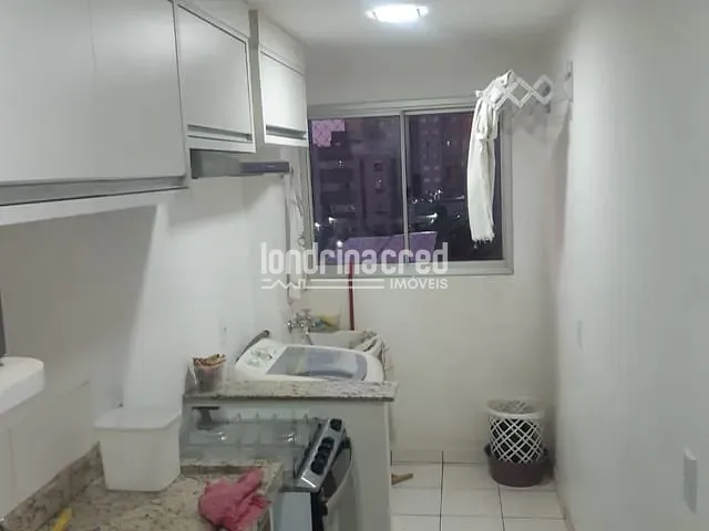 Apartamento 2 quartos e 1 banheiro, à venda, no bairro Residencial Gaivotas I em Cambé