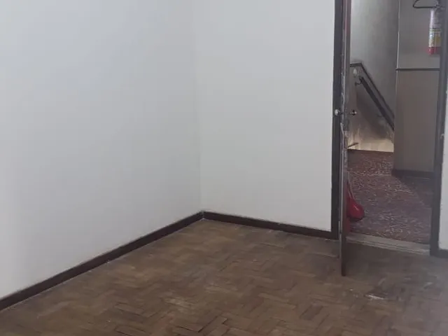 Apartamento 2 quartos e 1 banheiro, para alugar, no bairro Quissama em Petrópolis