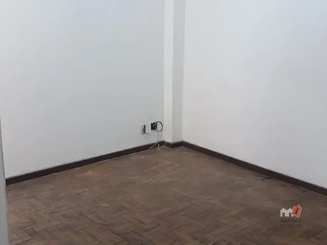 Apartamento 2 quartos e 1 banheiro, para alugar, no bairro Quissama em Petrópolis