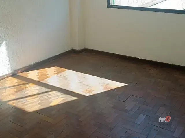 Apartamento 2 quartos e 1 banheiro, para alugar, no bairro Quissama em Petrópolis