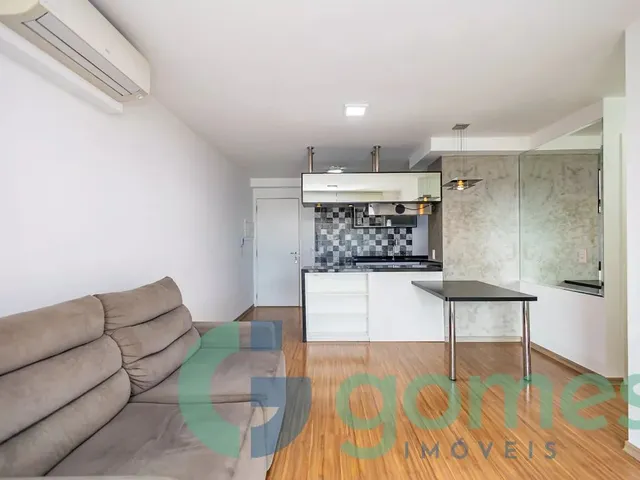 Apartamento 2 quartos e 2 banheiros, à venda, no bairro Vila Izabel em Curitiba