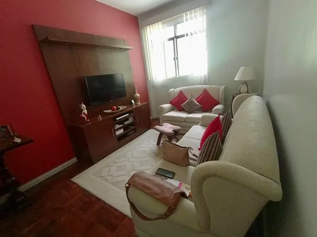 Apartamento 3 quartos e 1 banheiro, à venda, no bairro Bingen em Petrópolis