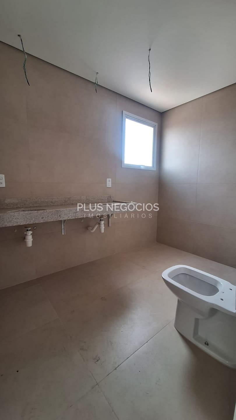 Apartamento para alugar com 3 quartos, 166m² - Foto 21