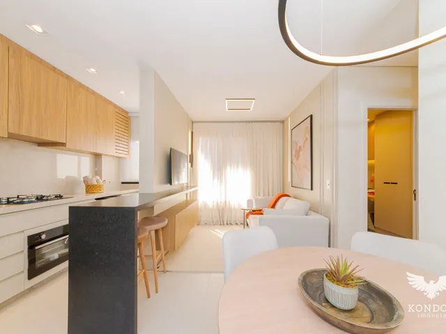 Apartamento 2 quartos e 2 banheiros, à venda, no bairro Campo Comprido em Curitiba
