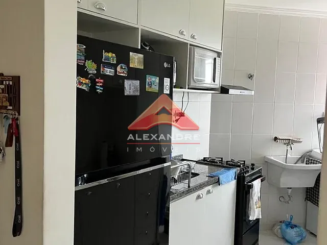 Apartamento 2 quartos e 1 banheiro, à venda, no bairro Jardim Bela Vista em São José dos Campos