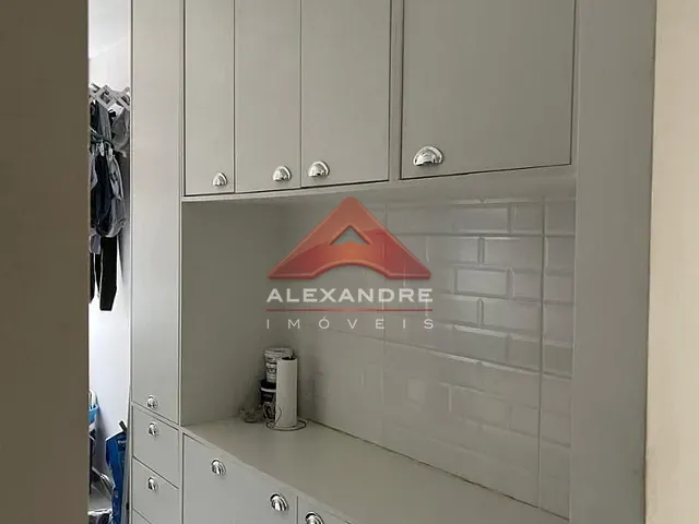 Apartamento 2 quartos e 1 banheiro, à venda, no bairro Jardim Bela Vista em São José dos Campos
