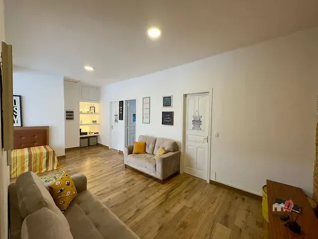 Apartamento para alugar, no bairro Centro em Petrópolis