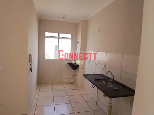 Apartamento com 43m² 2 quartos e 1 banheiro, à venda, no bairro Valentina Figueiredo em Ribeirão Preto