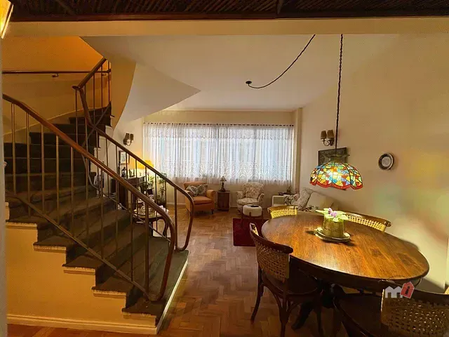 Apartamento 2 quartos e 2 banheiros, à venda, no bairro Centro em Petrópolis
