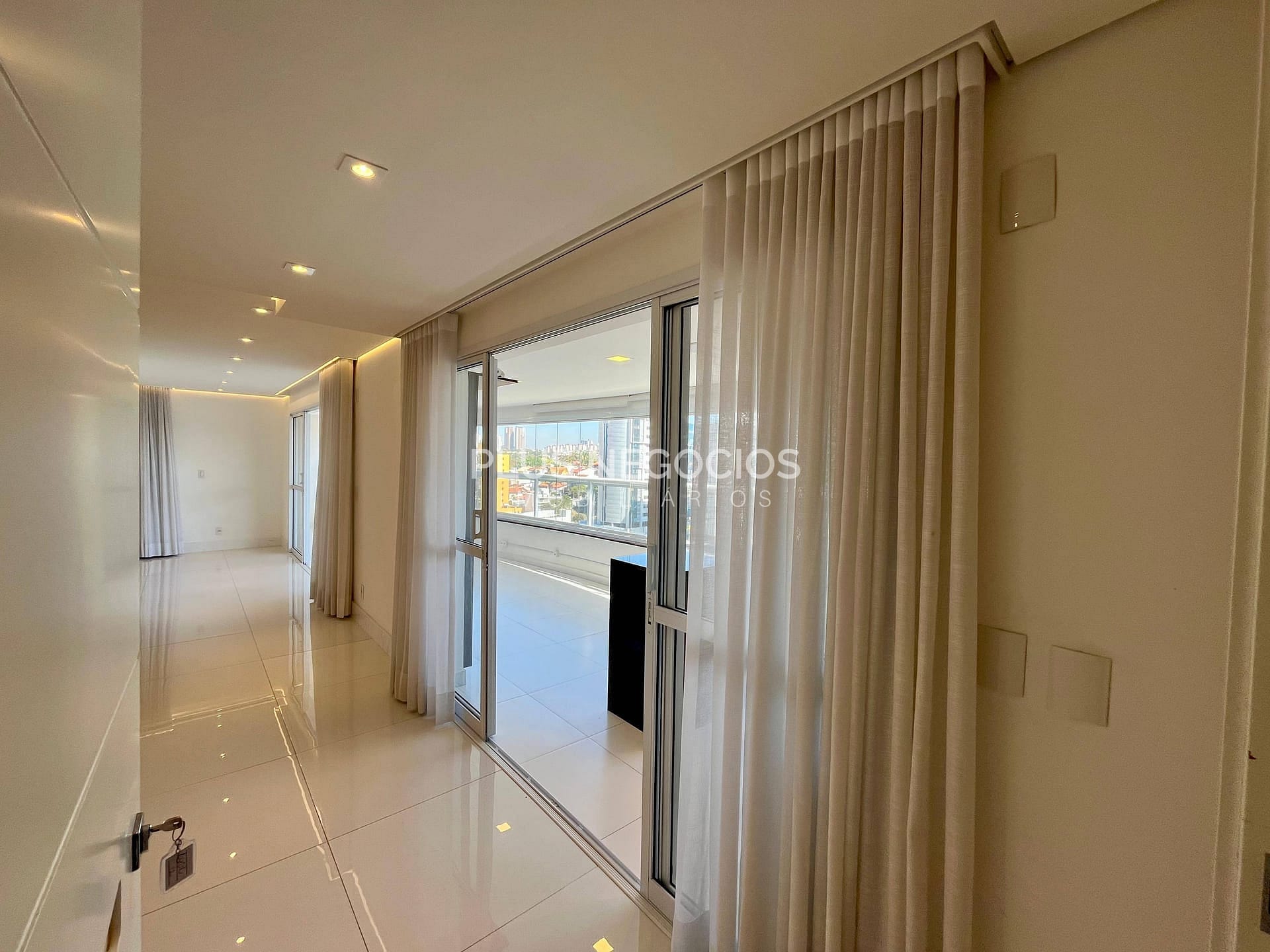 Apartamento para alugar com 4 quartos, 340m² - Foto 65