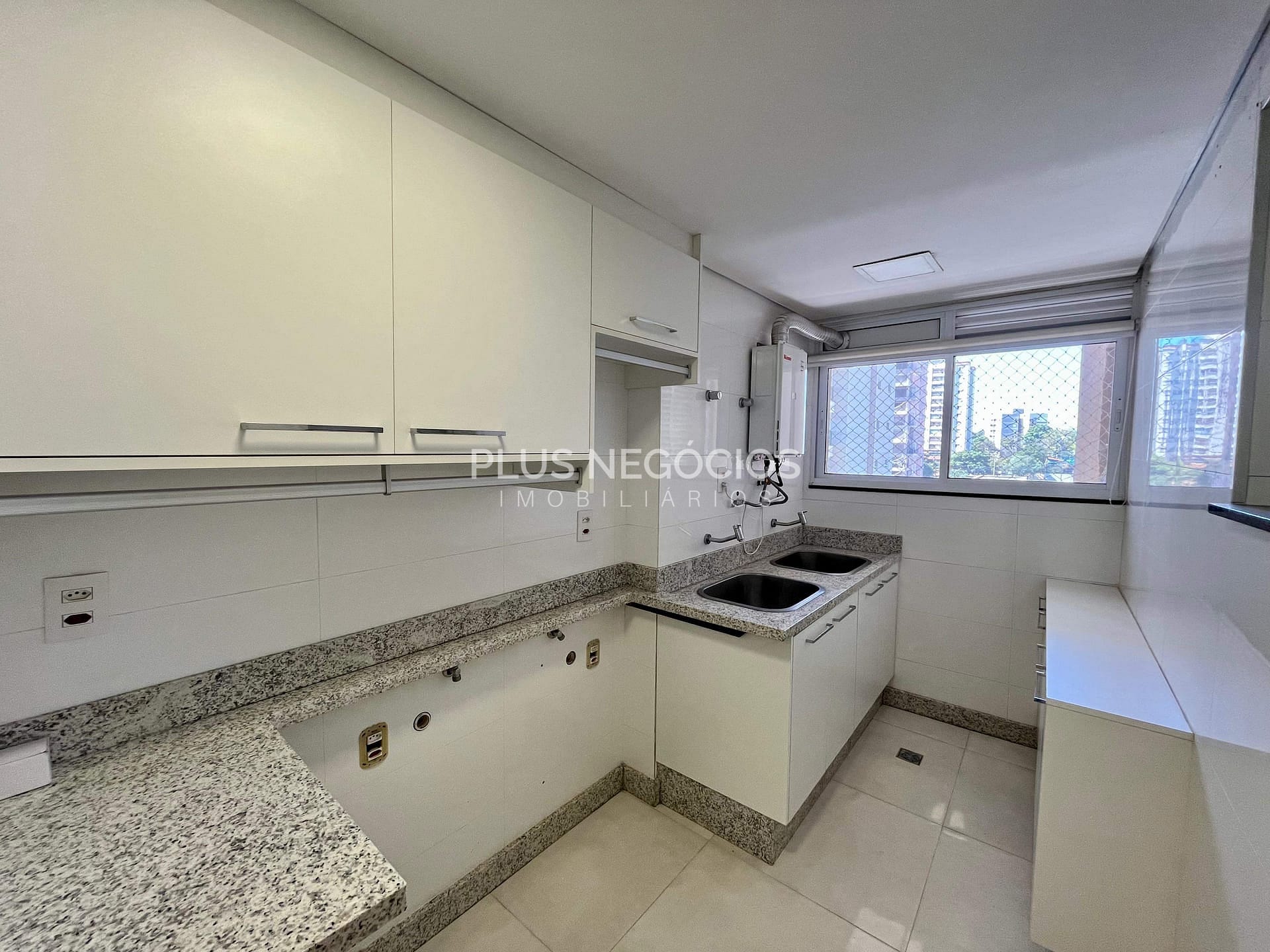Apartamento para alugar com 4 quartos, 340m² - Foto 70
