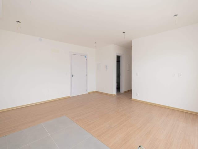 Apartamento 2 quartos e 2 banheiros, à venda, no bairro Areal em Pelotas