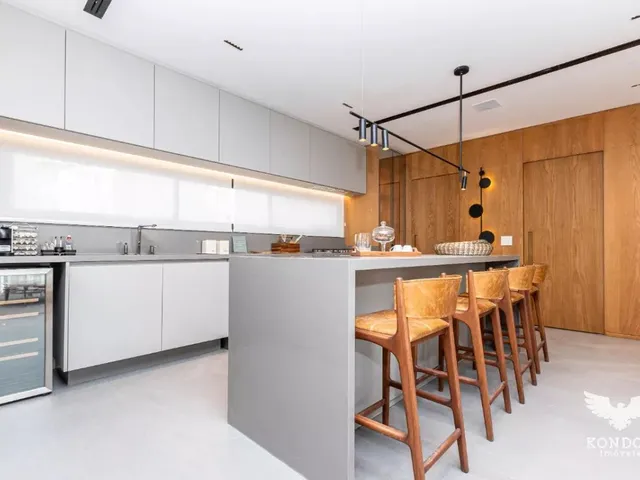 Apartamento 3 quartos e 3 banheiros, à venda, no bairro Bigorrilho em Curitiba